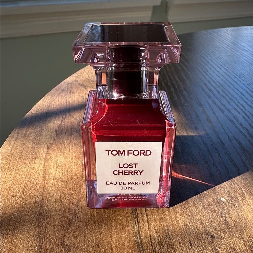 Tom Ford Lost Cherry Eau de Parfum - 30 ml (2/3 remaining) - Picture 3 of 6